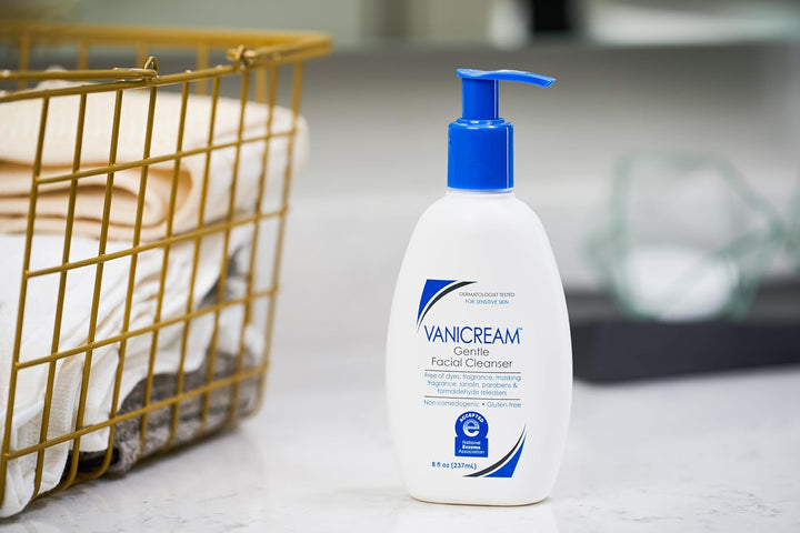 Vanicream Gentle Facial Cleanser with Pump Dispenser - 8 Fl Oz - Formulated without Common Irritants for Those with Sensitive Skin